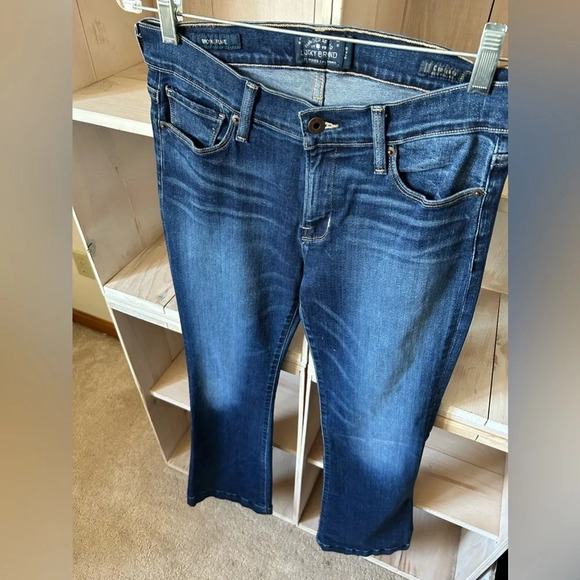 Lucky Brand Mid Rise Brooke Flare Jeans Size 6 - Picture 4 of 11
